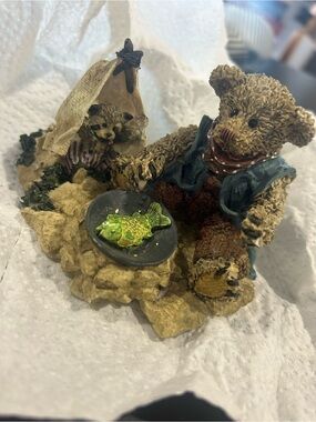 Motley and Ricky-Fish is Fryin’ Ganz Cottage Collectable